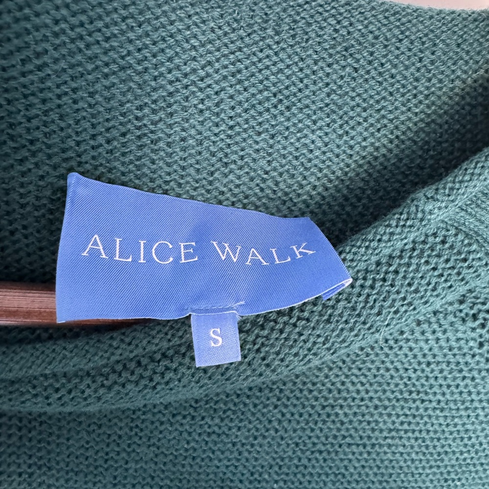 Alice Walk The Cotton Mockneck in Stripe, Emerald Green, White - Picture 8 of 12